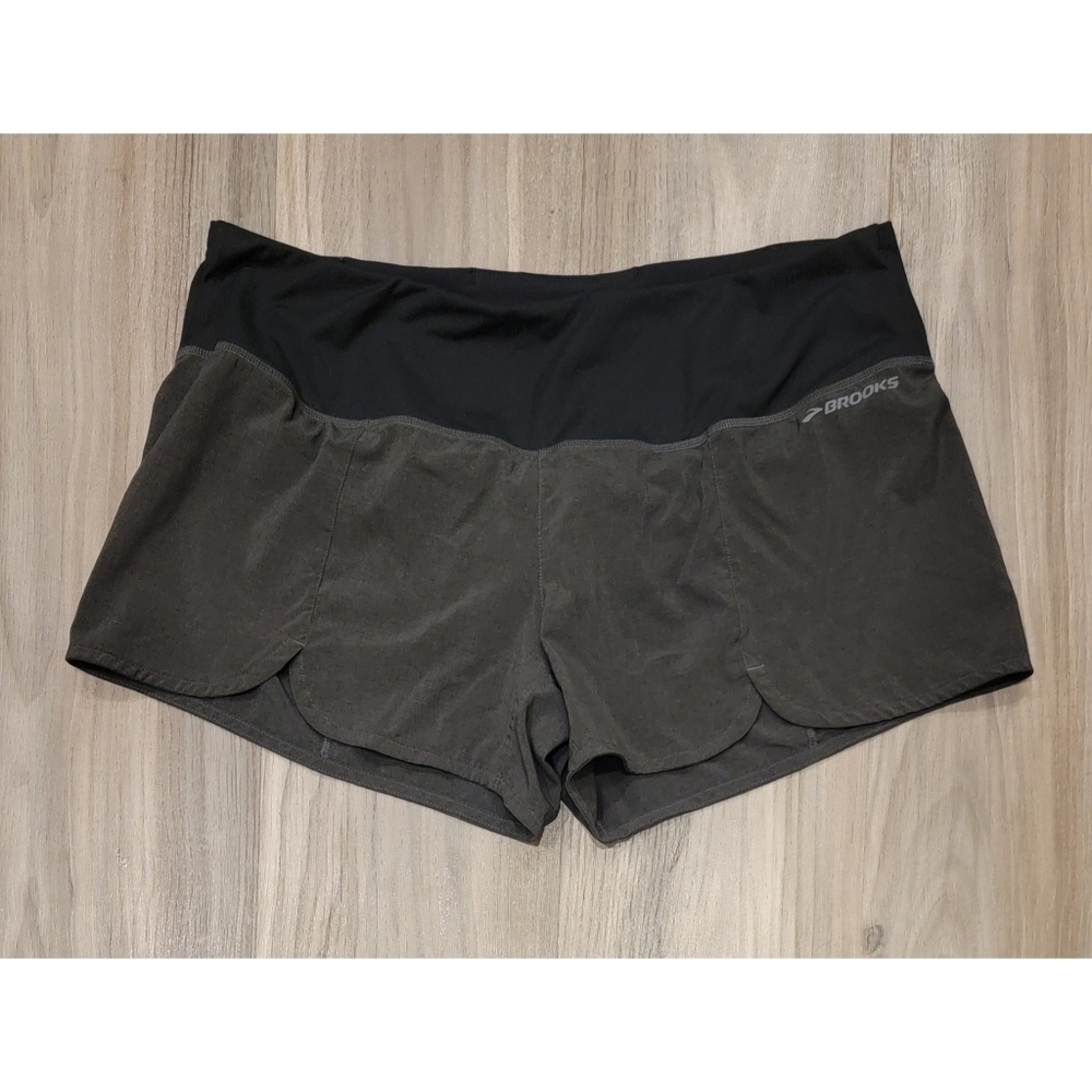 Brooks Shorts